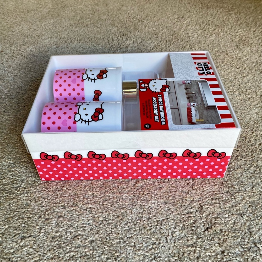 Hello Kitty 3 Pc. Bathroom Set 🆕 - Picture 8 of 10